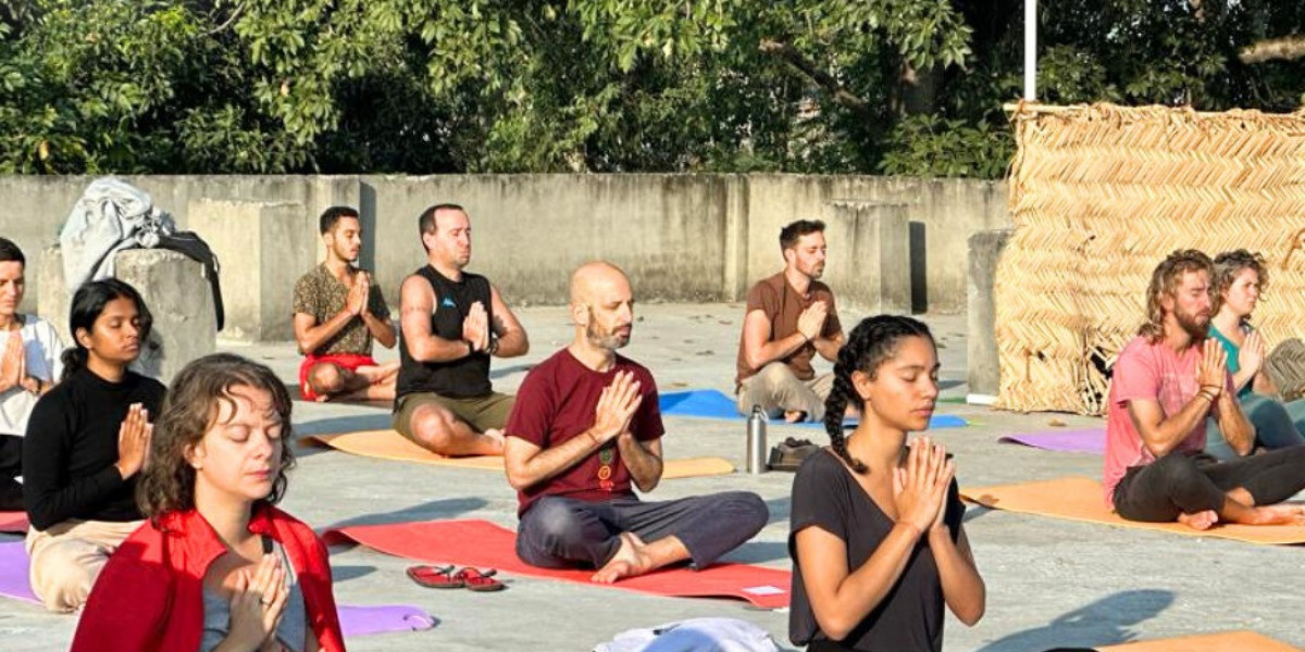 Yoga detox Retreat in India