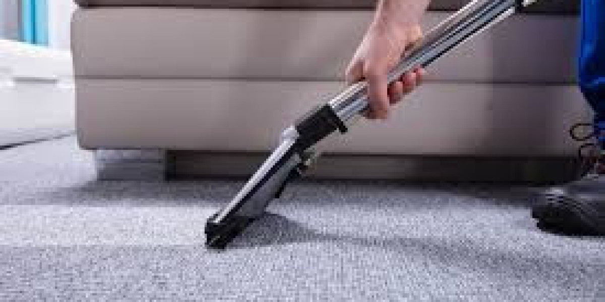 Why Professional Carpet Cleaning Restores Carpet Fibers and Colors