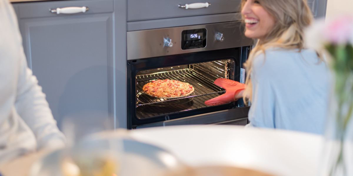 The Comprehensive Guide to Sale Ovens: Choosing the Right Equipment for Your Kitchen